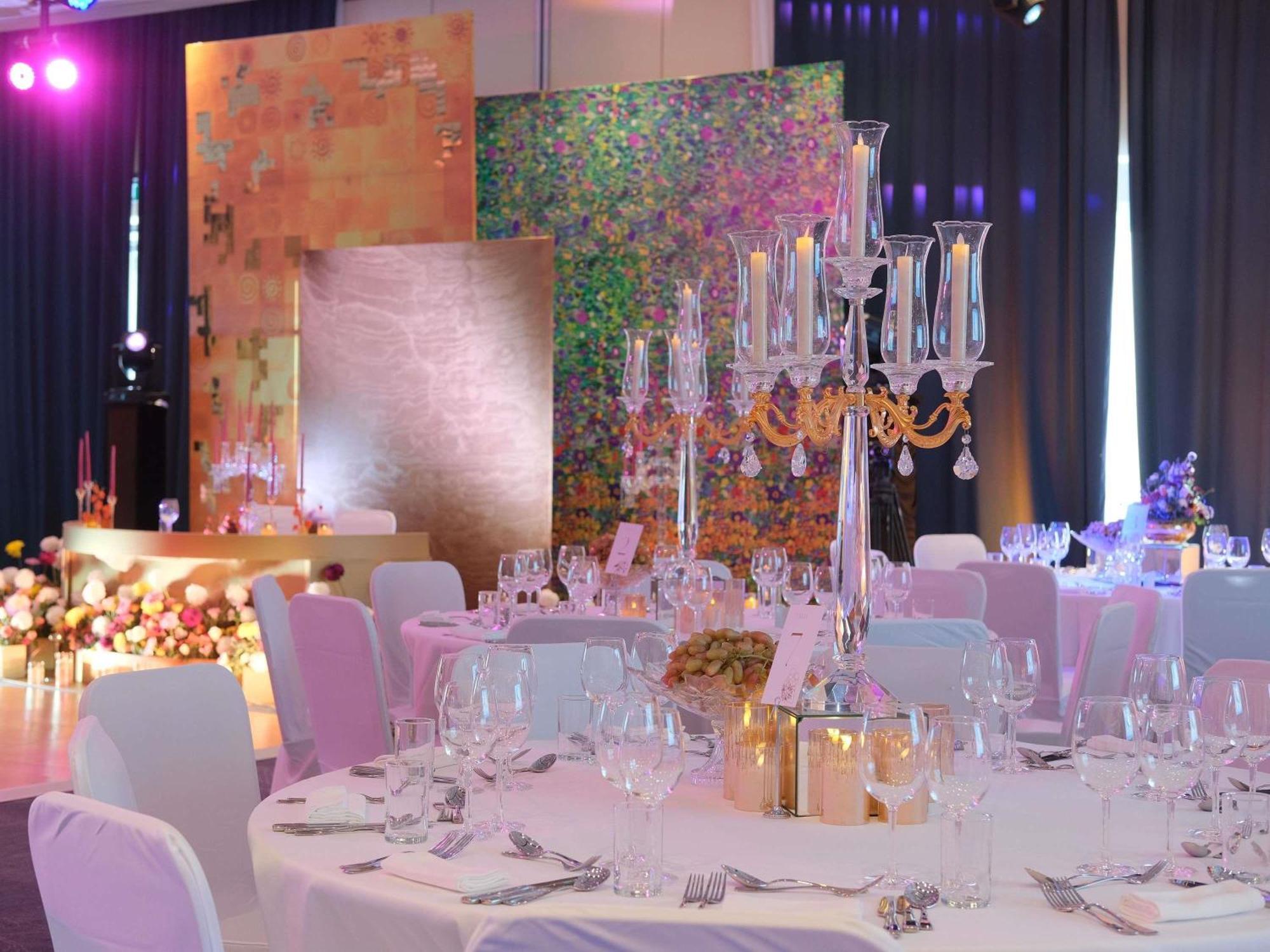 Novotel Bishkek City Center Bagian luar foto