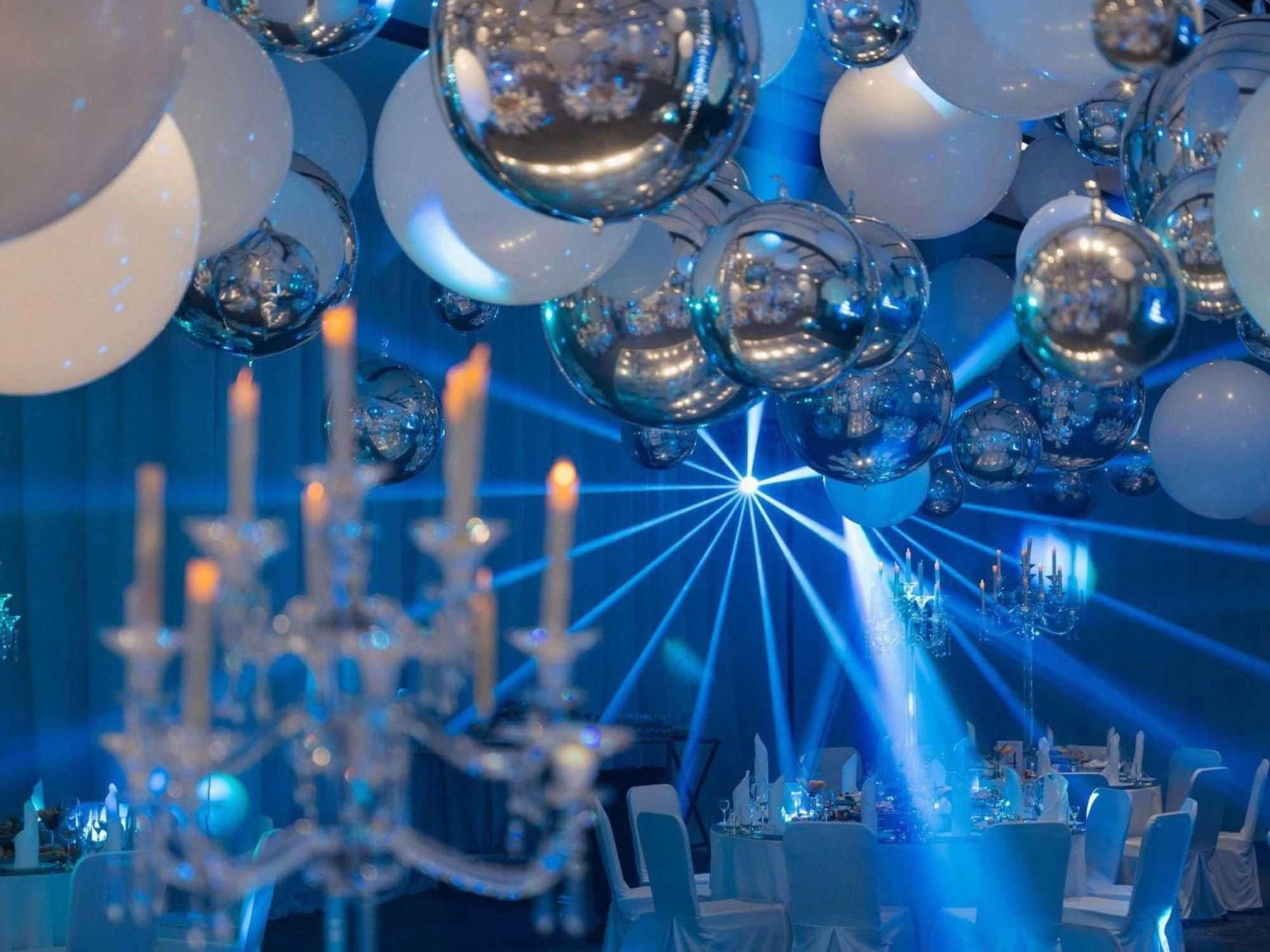 Novotel Bishkek City Center Bagian luar foto