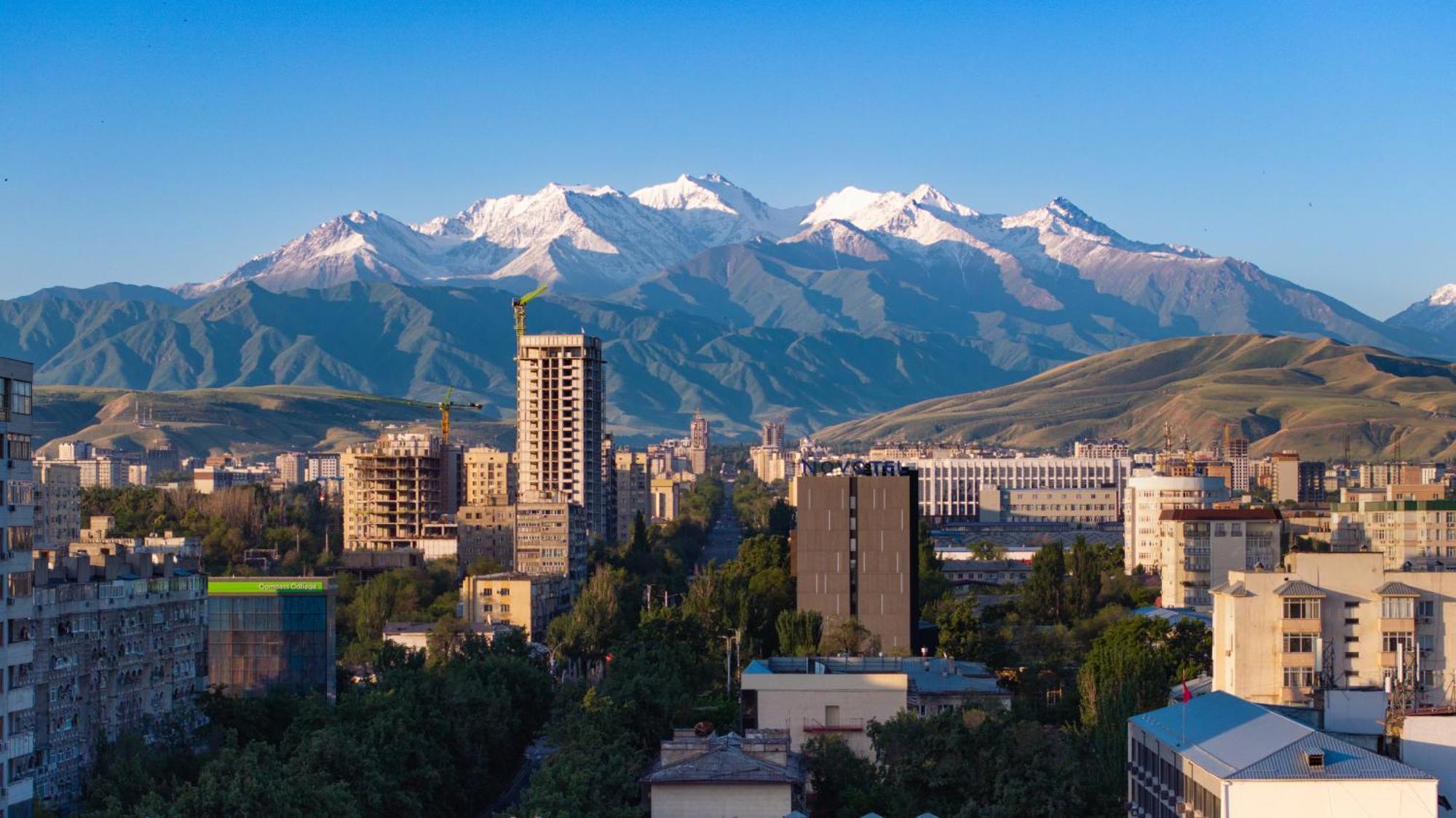 Novotel Bishkek City Center Bagian luar foto